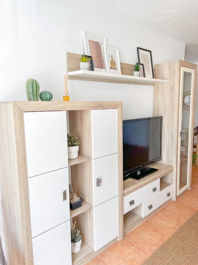 Spacious Apartment In The Center Of טורמולינוס מראה חיצוני תמונה