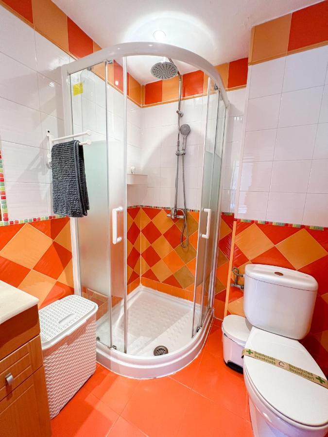 Spacious Apartment In The Center Of טורמולינוס מראה חיצוני תמונה